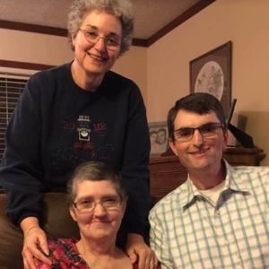 Meet your Posher, Pam